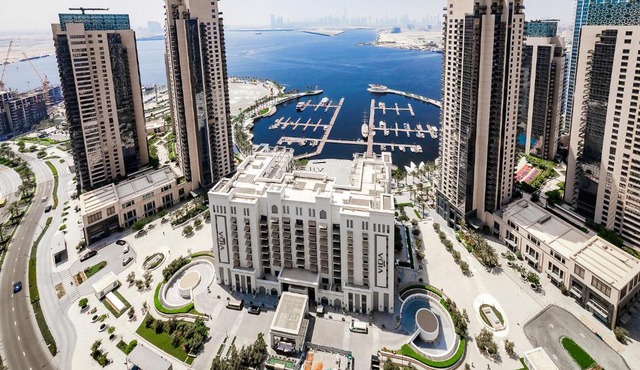 Luxury Apartment 2BR Harbour Views in Dubai