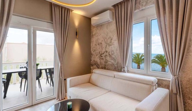 Luxury Apartments & Suites Dijan in Sukosan