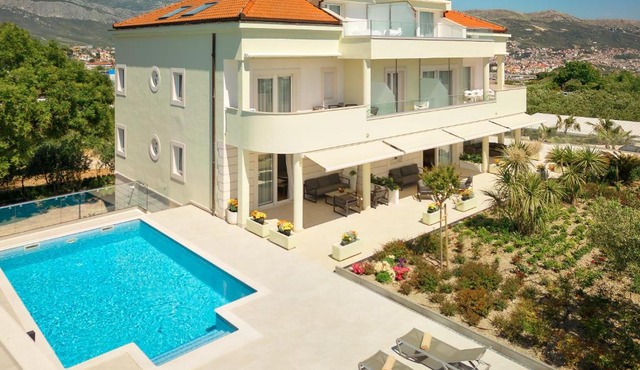 Luxury Apartments Villa Klara in Split