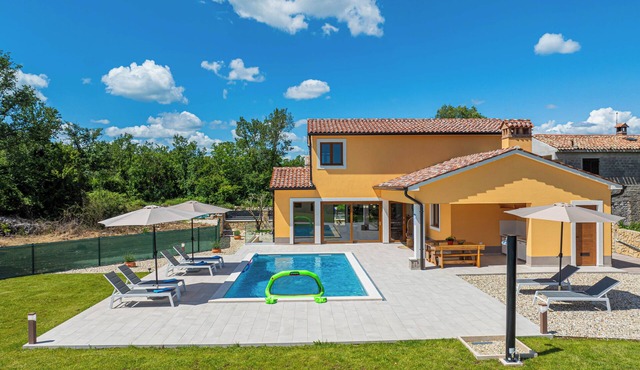 Luxury holiday villa with breath taking view