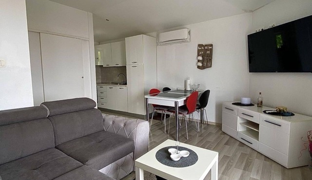 Luxury Lovran Apartments With Swimming Pool