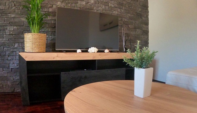 Luxury newly renovated apartment - 5min from the beach, with the best sea view. in Podstrana