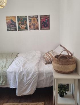 Luxury peaceful, free parking with security room Mamad in Rechovot