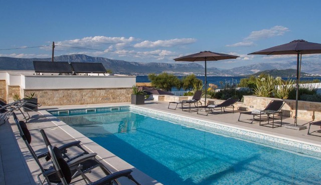 Luxury Poolside Villa