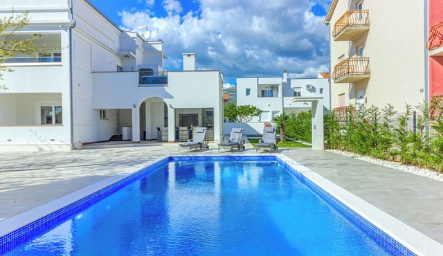 Magical Villa ,between old town; Split - Trogir , with heated pool and jacuzzi.