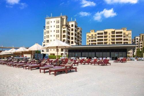 Marina Views Al Hamra Village in Ras al Khaimah