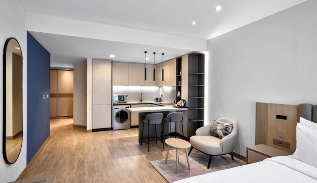 Marriott Dubai | Deluxe | Sheikh Zayed Road Base for Work and Long Stays in Dubai