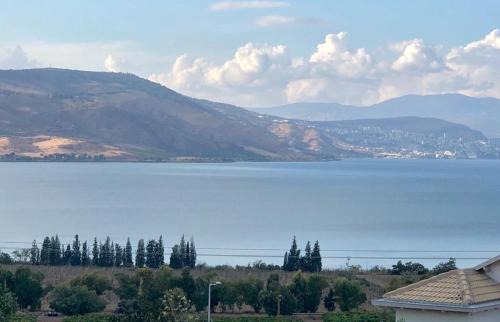 Me & U My Zimmer In The Kinneret in Tel Kazir
