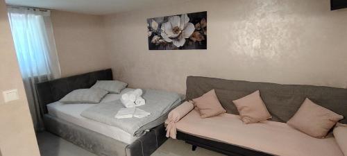 Mini wellness studio-near the airport in Smlednik