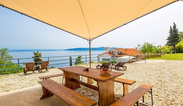 mit Terrasse by Interhome in Moscenice