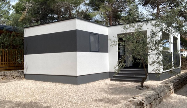 Mobile home with private covered terrace