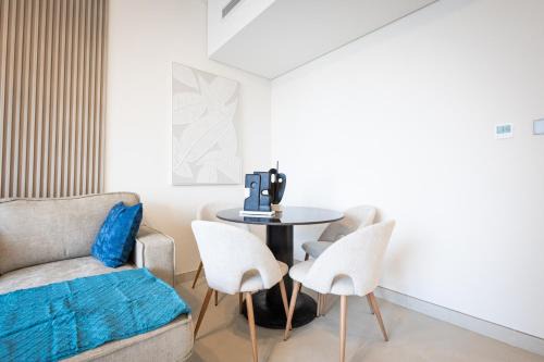 Modern Reem Island stay with stunning view in Abu Dhabi
