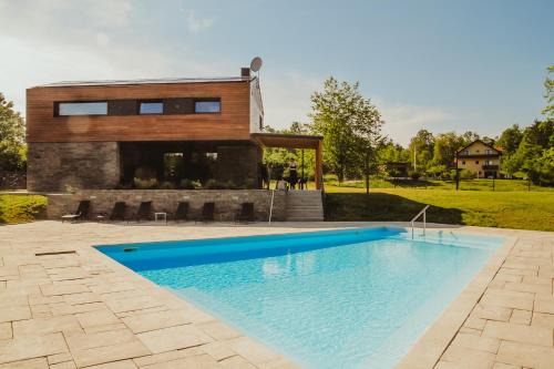 Modern Villa with Pool near Rastoke & Plitvice by Destination Green Croatia in Gornje Taborište