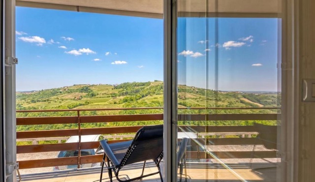 Neda Apartments Among Vineyards in Brda