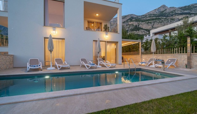 Neue Villa Adore by Interhome