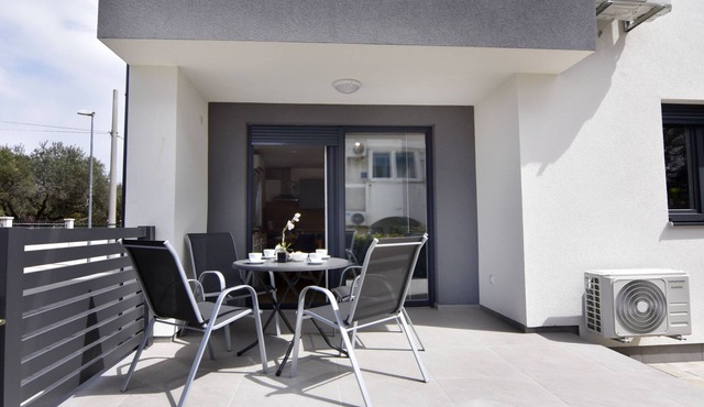 New apartment, Anja, near the sea, Zambratija