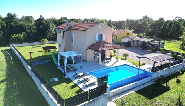 New! Modern Villa with private swimming pool and with an amazing view