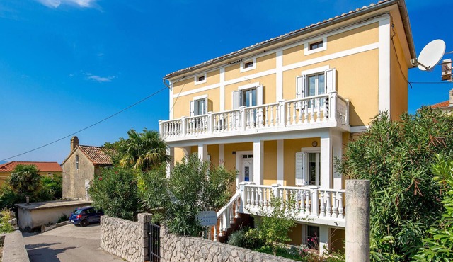 Nice apartment in Omisalj with WiFi
