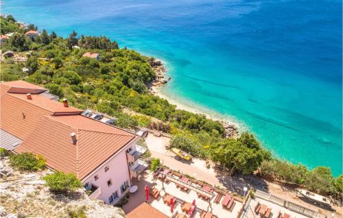 Nice Apartment In Stara Baska With Wifi in Stara Baška