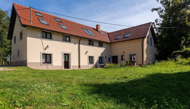 Nice home in Col with house a panoramic view in Col