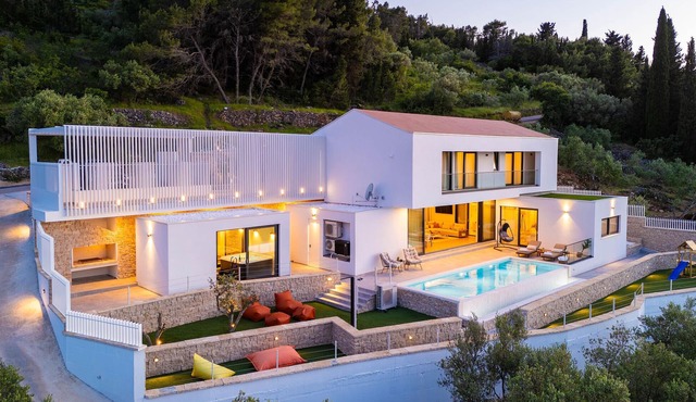 Nice home in Preko with sauna