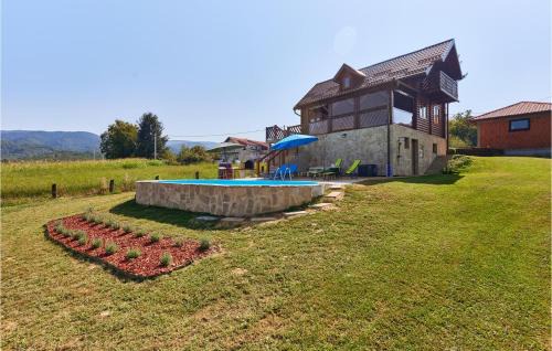 Nice Home In Pustodol With Sauna