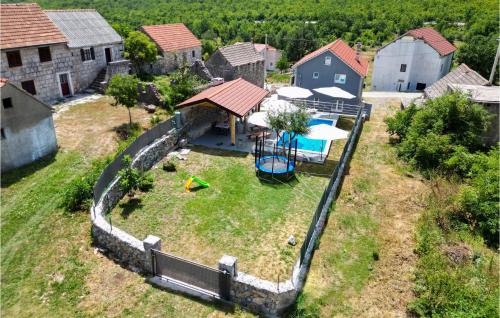 Nice Home In Tijarica in Vukići