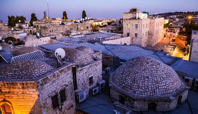 Old City, Jerusalem- Homey and spacious environment. in Jerusalem