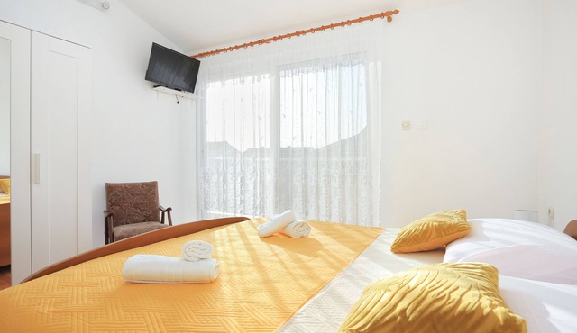 One bedroom apartment with terrace Kaštel Štafilić, Kaštela (A-18673-a)