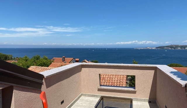 One bedroom apartment with balcony and sea view Crveni Vrh, Umag (A-27216-a)