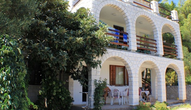 One bedroom apartment with air-conditioning Lumbarda, Korčula (A-4375-a)