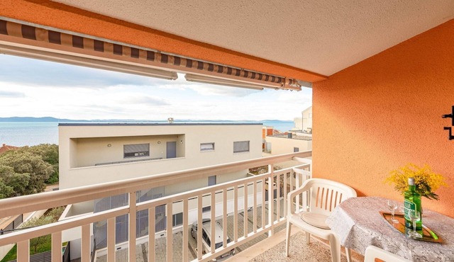 One bedroom apartment with balcony and sea view Kožino, Zadar (A-5749-d)