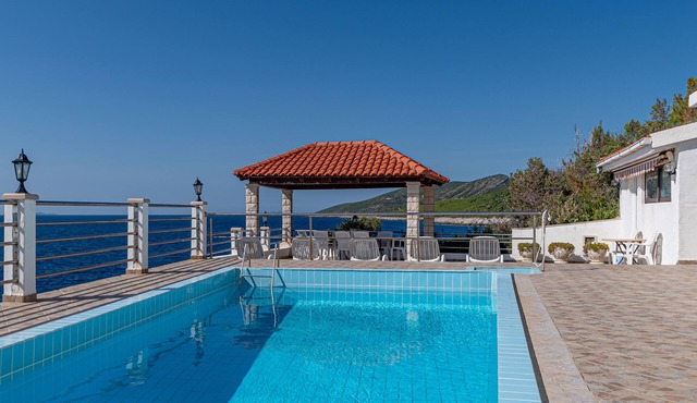 One bedroom apartment near beach Zavalatica, Korčula (A-183-e) in Cara