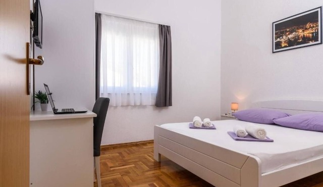 One bedroom apartment with balcony Marina, Trogir (A-25135-i) in Marina