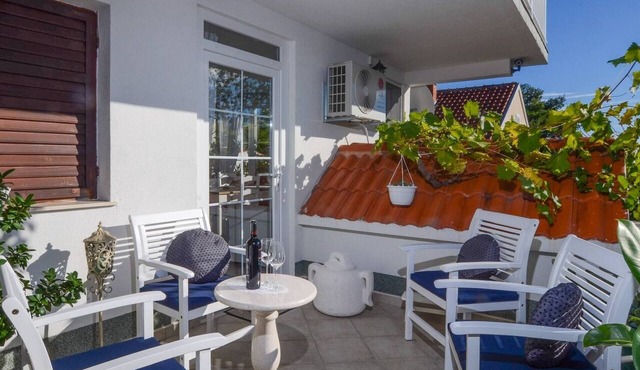 One bedroom apartment with terrace Orebić, Pelješac (A-27600-b)