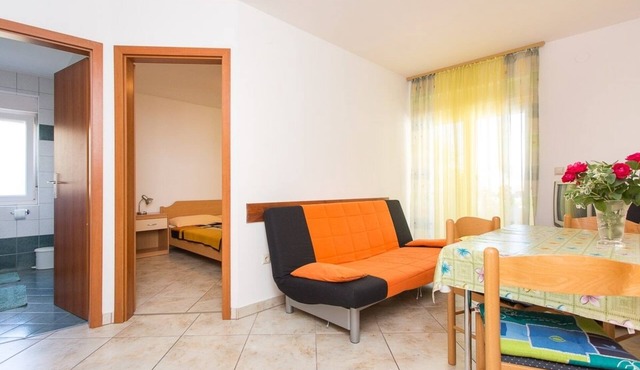One bedroom apartment with balcony Baška, Krk (A-22681-d)