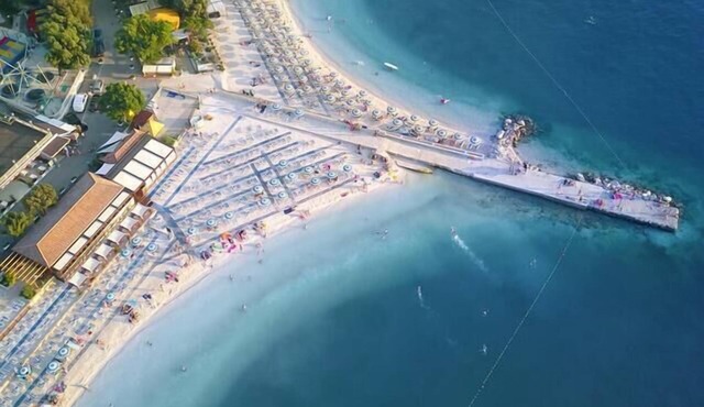 One bedroom apartment with terrace Selce, Crikvenica (A-2372-b)