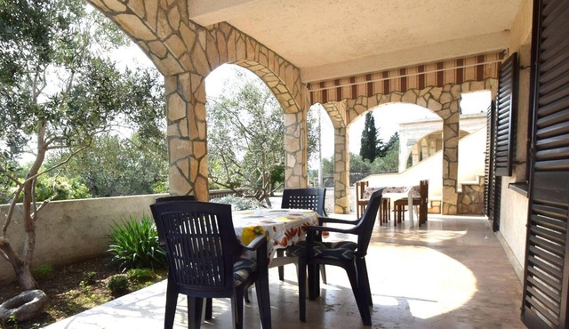 One bedroom apartment with terrace Kornić, Krk (A-19400-b)