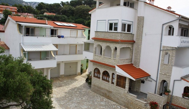 One bedroom apartment with terrace and sea view Rab (A-14792-c) in Rab