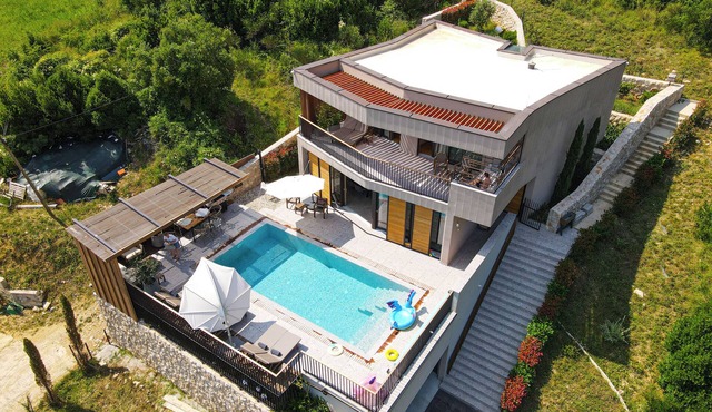 Palazzo Vimbula - Five Star Luxury Villa