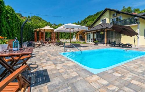 Pet Friendly Home In Tuheljske Toplice With Sauna