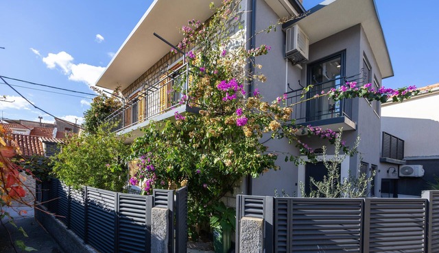 Pet friendly home in Kastel Stari with WiFi in Kastel Stari