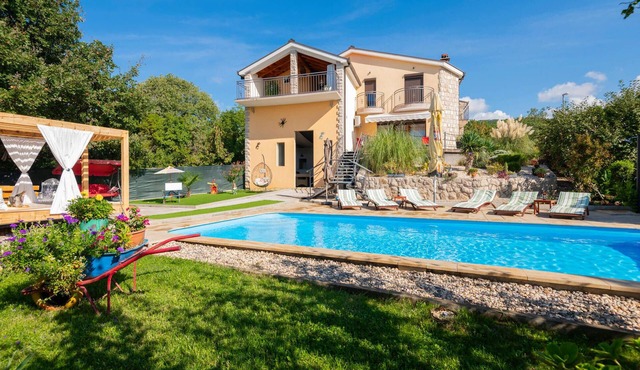 Pet friendly home in Vinjani Donji