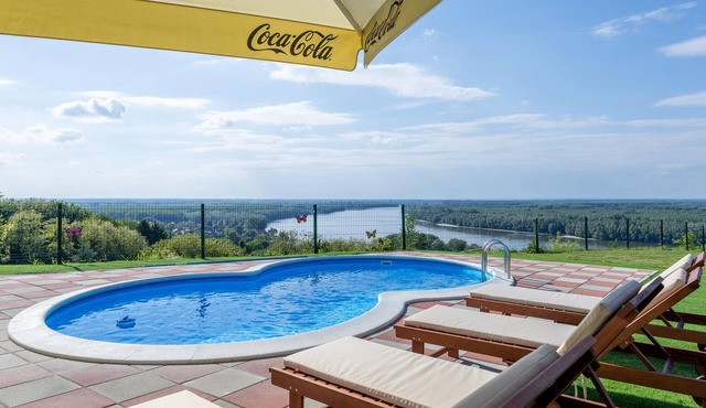 Pet friendly home in Aljmas with sauna