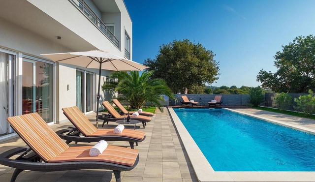 Pet friendly home in Pula