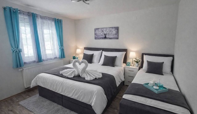 Plitvice Cozy and Modern Blue Apartament With Sauna