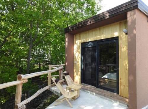 Počitniški hišici - Small holiday houses in Ajdovscina