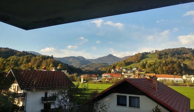 Poldas apartments in Gorenja vas-Poljane