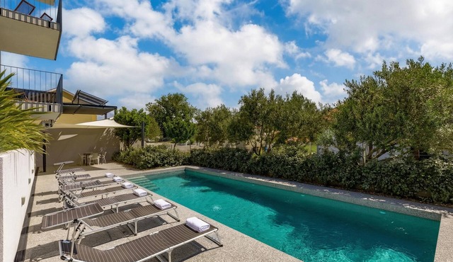 Pool Apartment Sapore Di Mare 1, Baška, Croatia in Baška