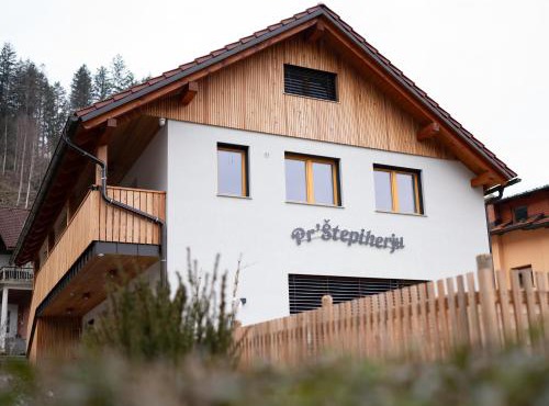 Pr Štepiherju in Luce
